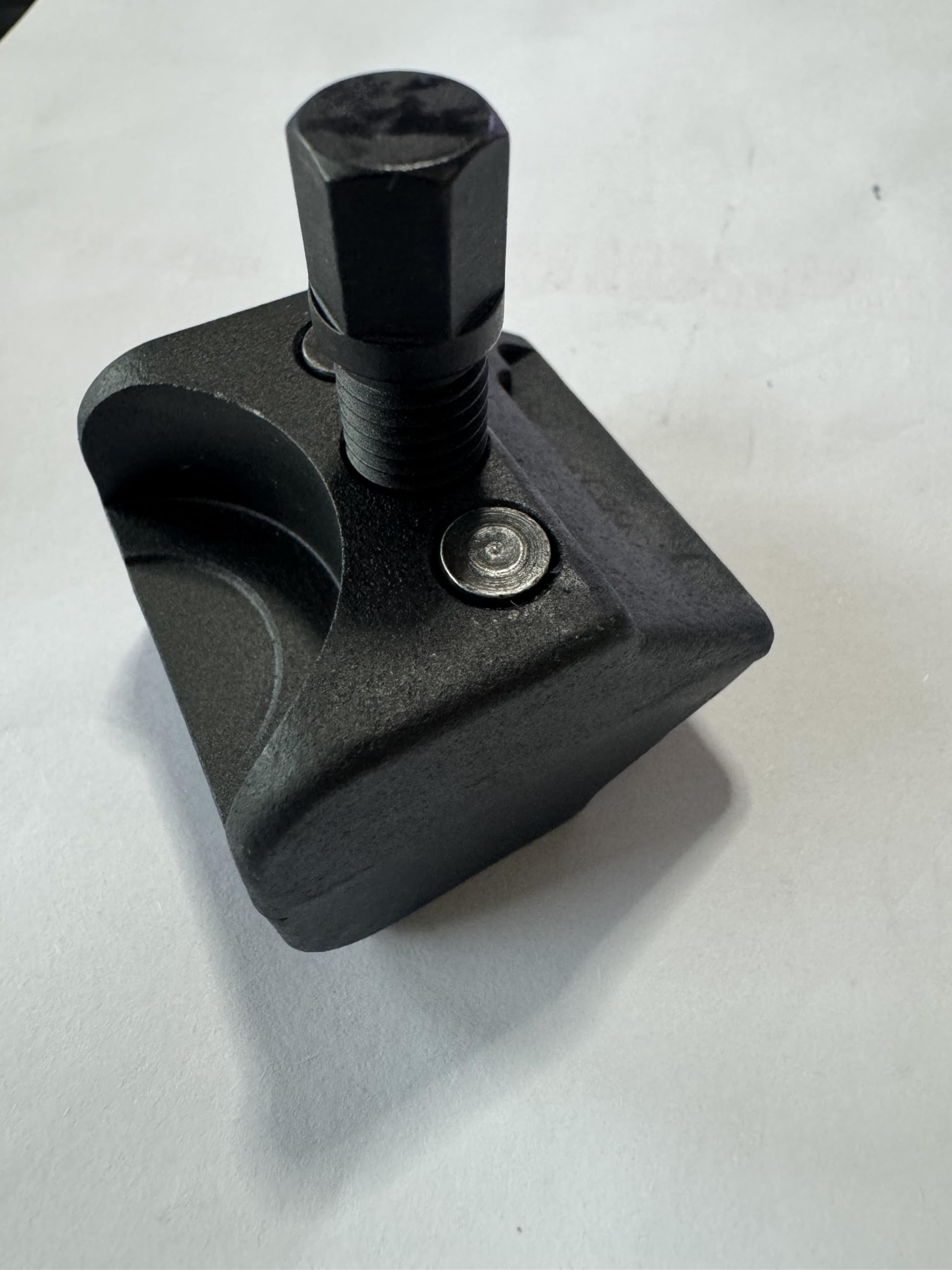 Suspension Strut Hub Knuckle Spreader Tool