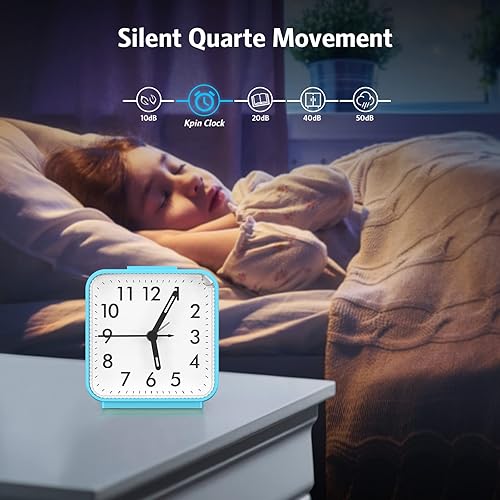 Vista 29 de AMIR Reloj analógico silencioso que no hace tictac, viaje con repetición y luz, sonidos de pitido ascendente, reloj despertador ruidoso