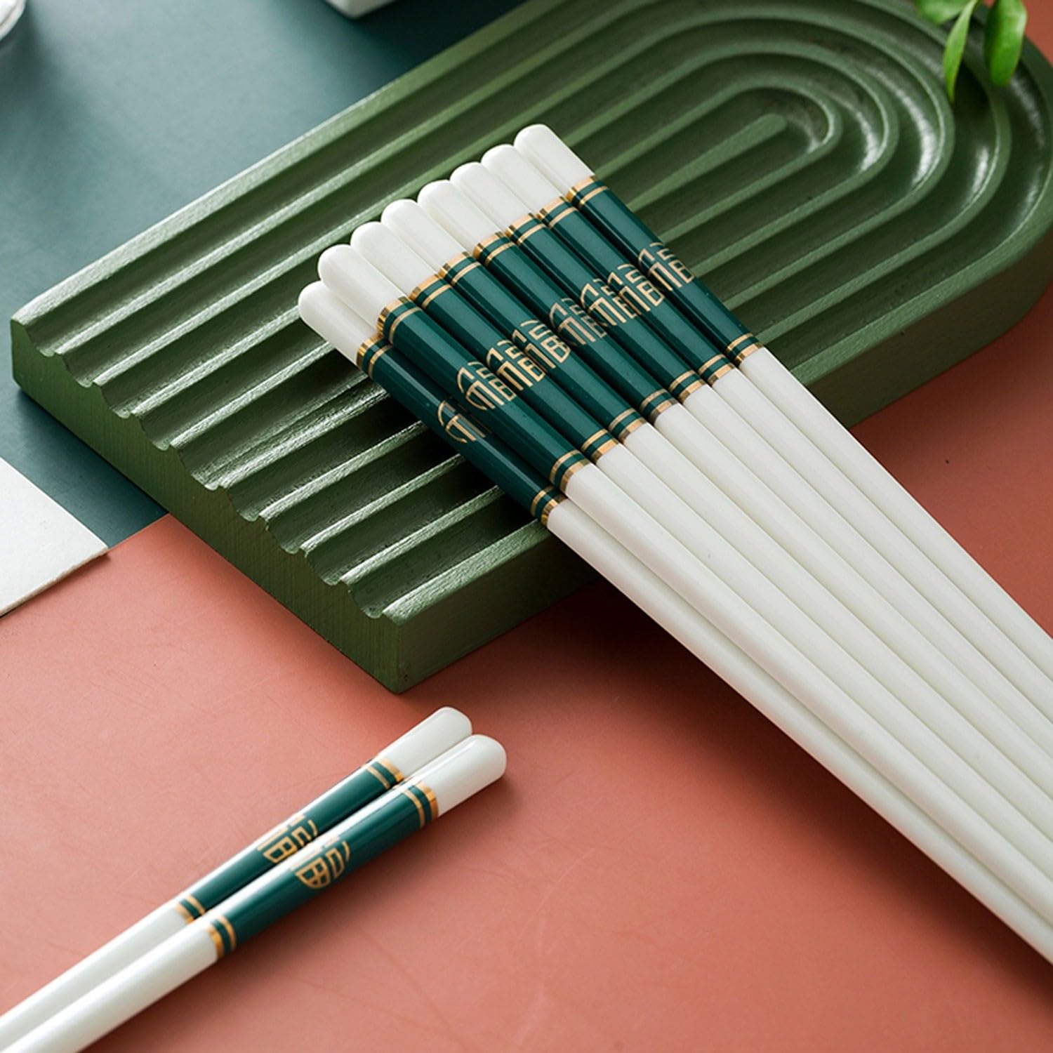 Baguettes réutilisables en métal, Baguettes en céramique antidérapantes, Coffret Cadeau en Porcelaine(C 10 Paires)