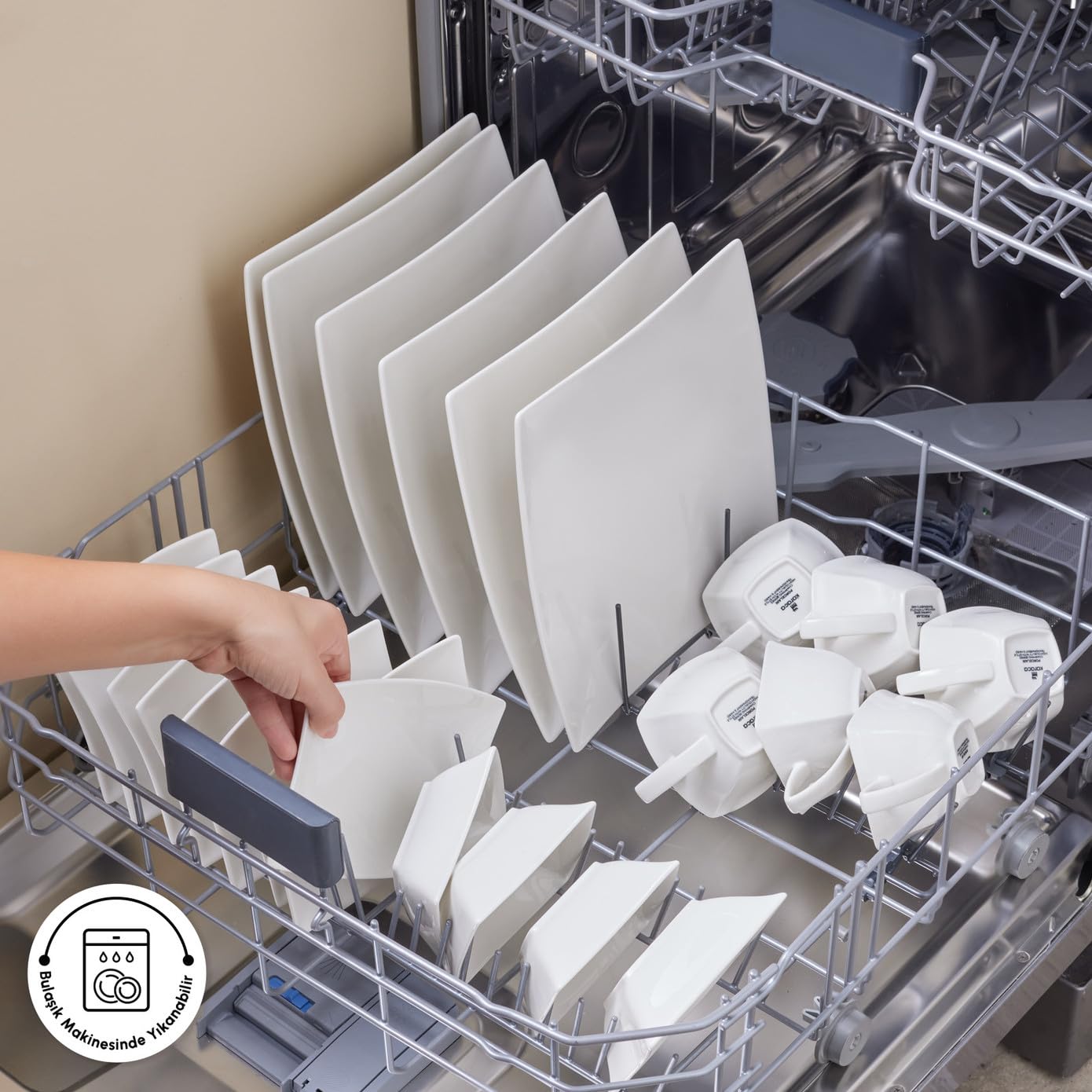 Karaca Perfect White - Set di 32 stoviglie in porcellana per 6 persone, servizio combinato con 6 piatti piani, 6 tazzine da caffè, 6 piattini, 6 cucchiaini da caffè, 2 ciotole, 4 ciotole, 1 saliera, 1