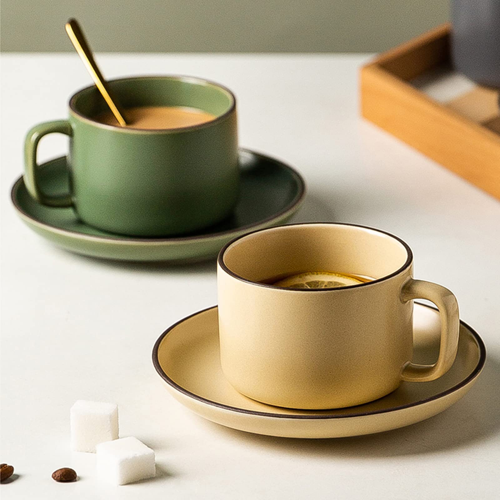 Wykwintna ceramika, ceramiczne filiżanki do kawy i spodki, filiżanki do espresso z pasującymi spodkami, zestaw filiżanek do herbaty i spodków, kubki porcelanowe, ceramicz