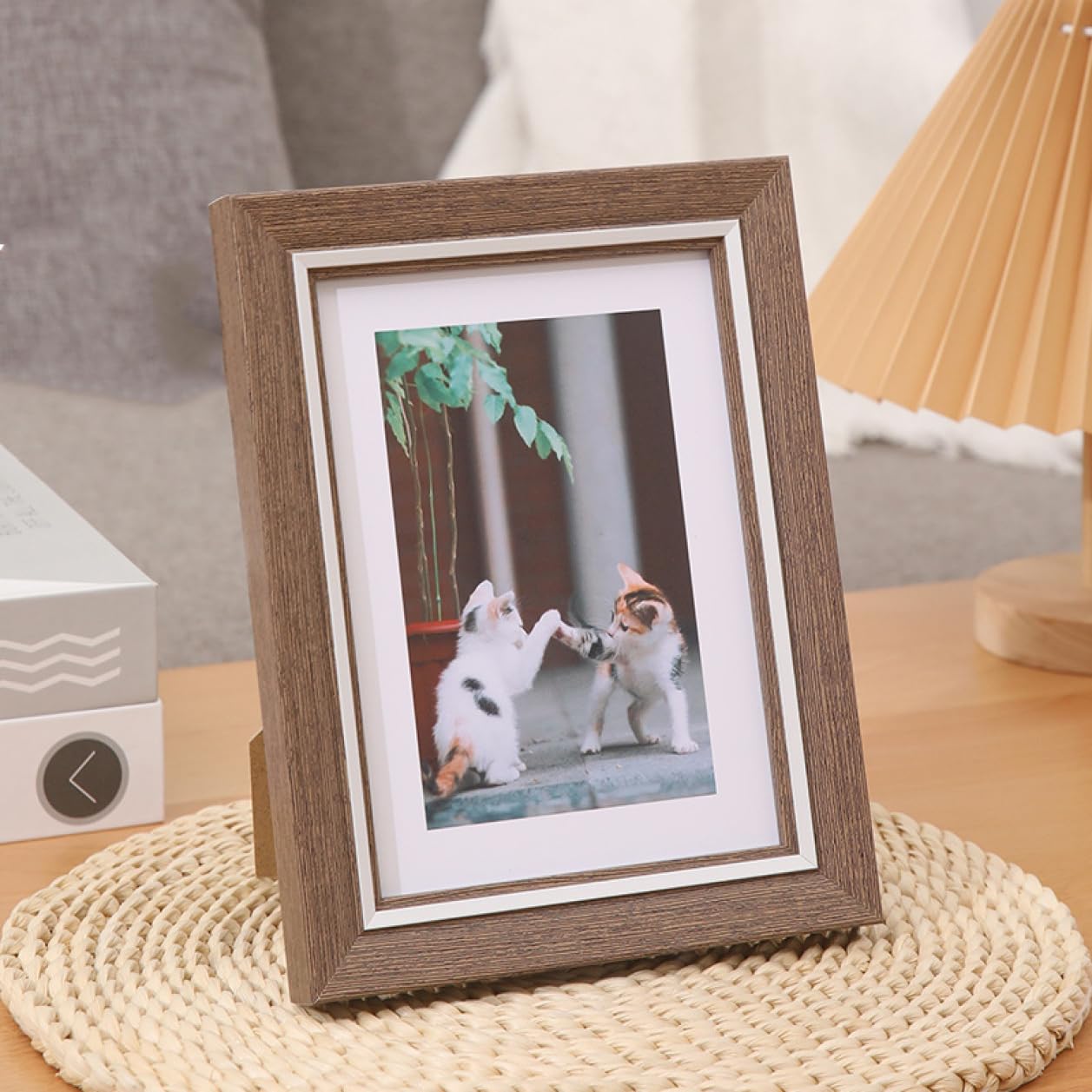 Amazon.co.jp: [VANDROUP] 写真立て おしゃれ 9*13cm 落ち着い