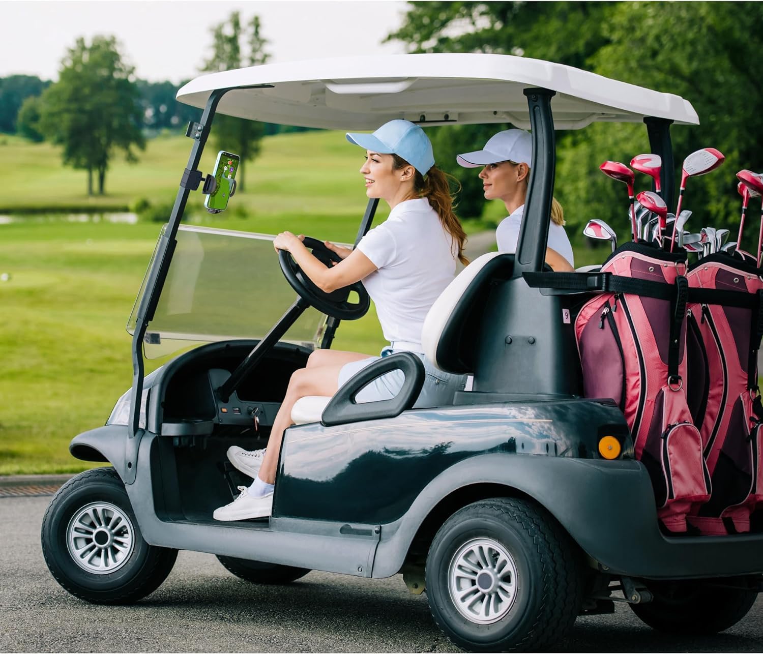 Produktbild von EEEKit Golf Handyhalterung - Universeller Drehhalter Für 4,7-7,2 Zoll Smartphones | Perfekt Für Golfwagen EZGO Club, Yamaha & Auto