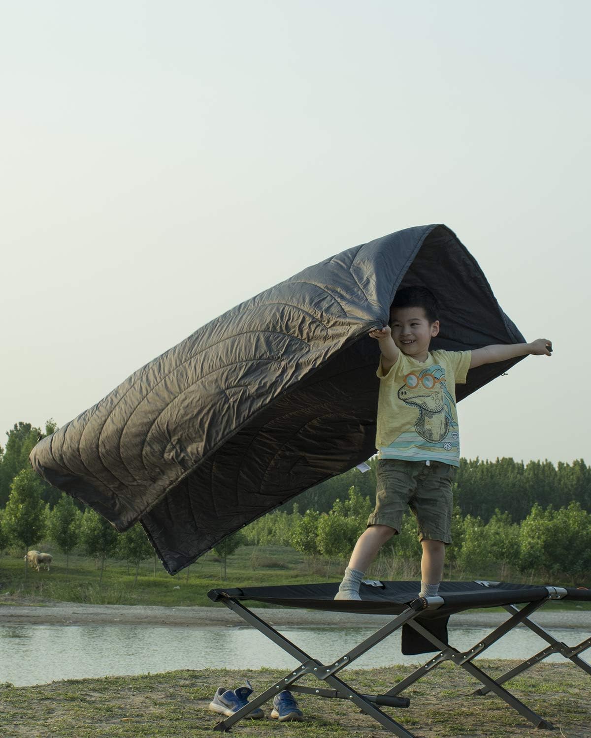 Outdoor Recreation iClimb 3M Thinsulate Insulation Warm Camping Blanket