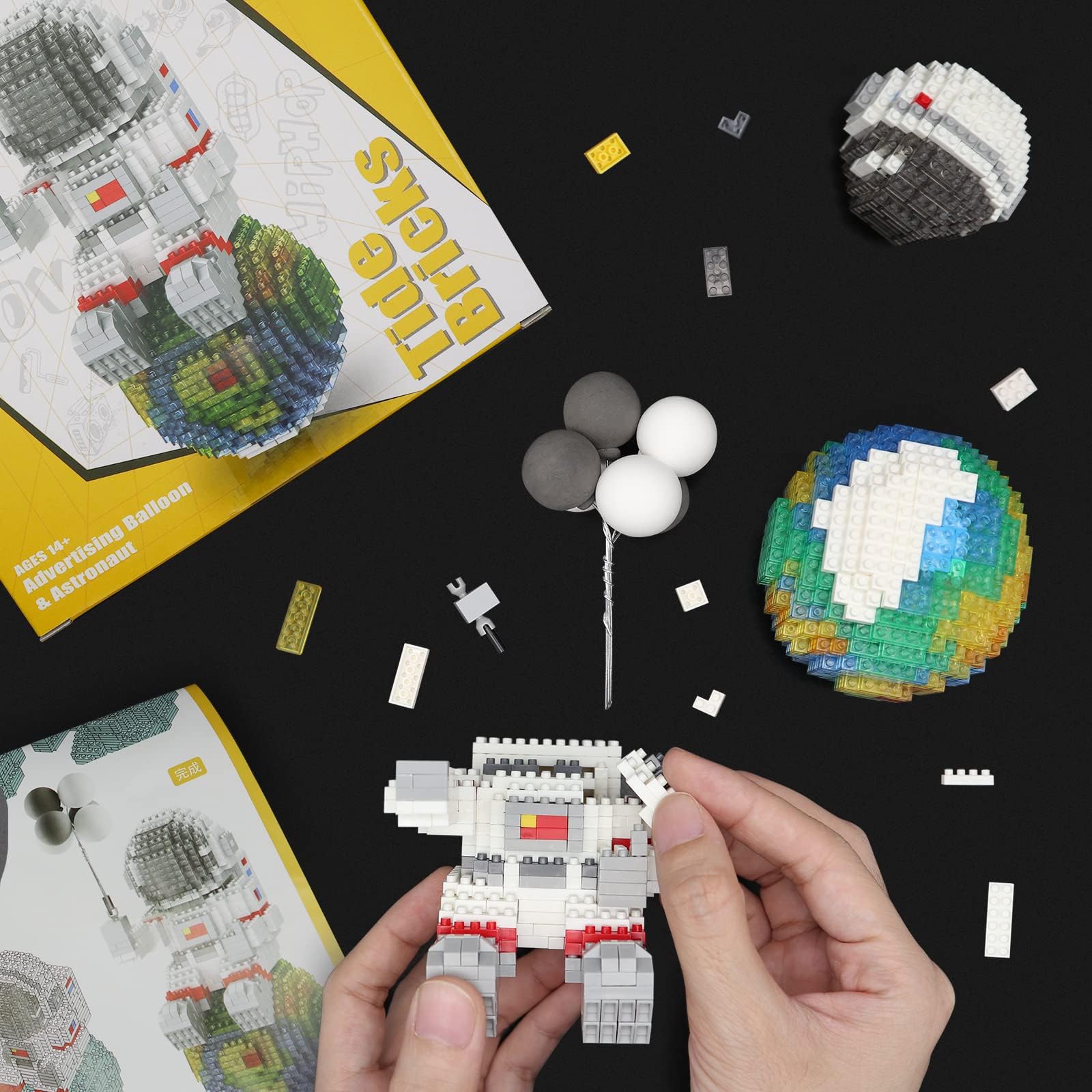 Astronaut Mini Bricks Miniature Building Set - Image 4