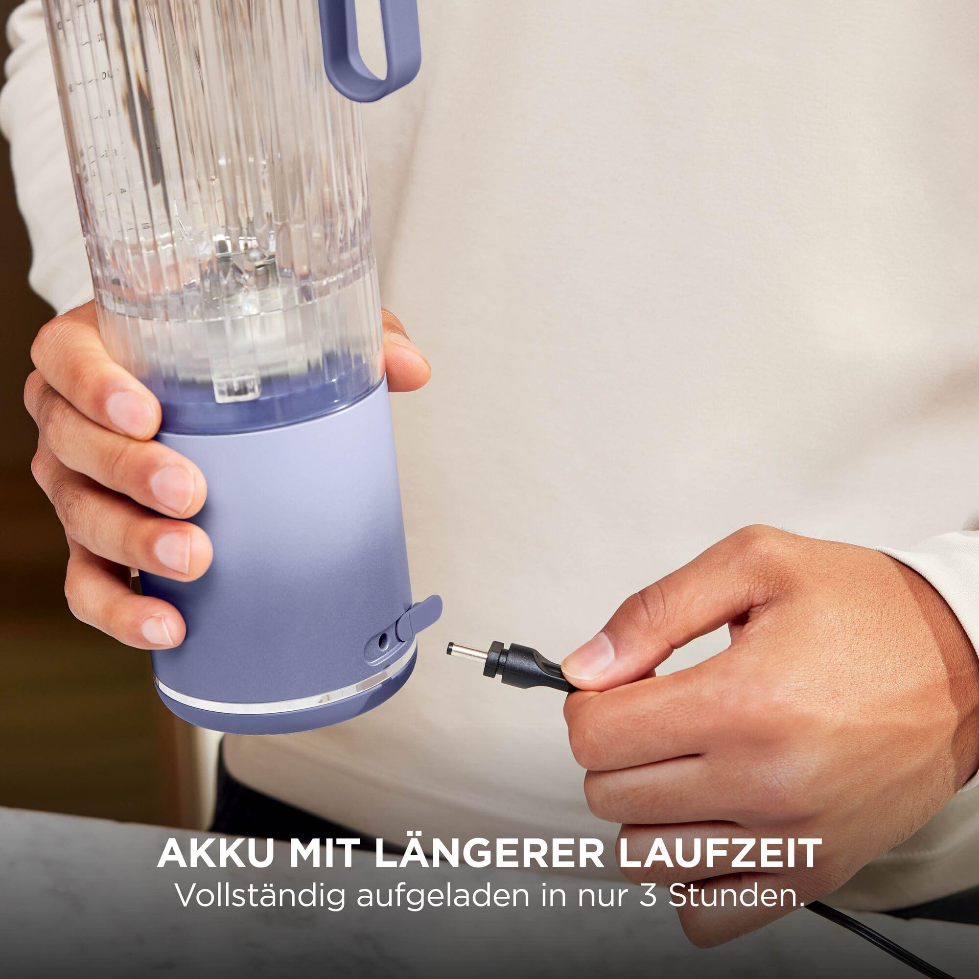 Ninja Blast Max Tragbarer Mixer/Blender/Smoothie Maker, 2 x 570 ml, wiederaufladbar, Mixbecher & auslaufsicherer Deckel, 3 Funktionen, Smoothies, Proteinshakes, Lavendel/Silber BC251EULS