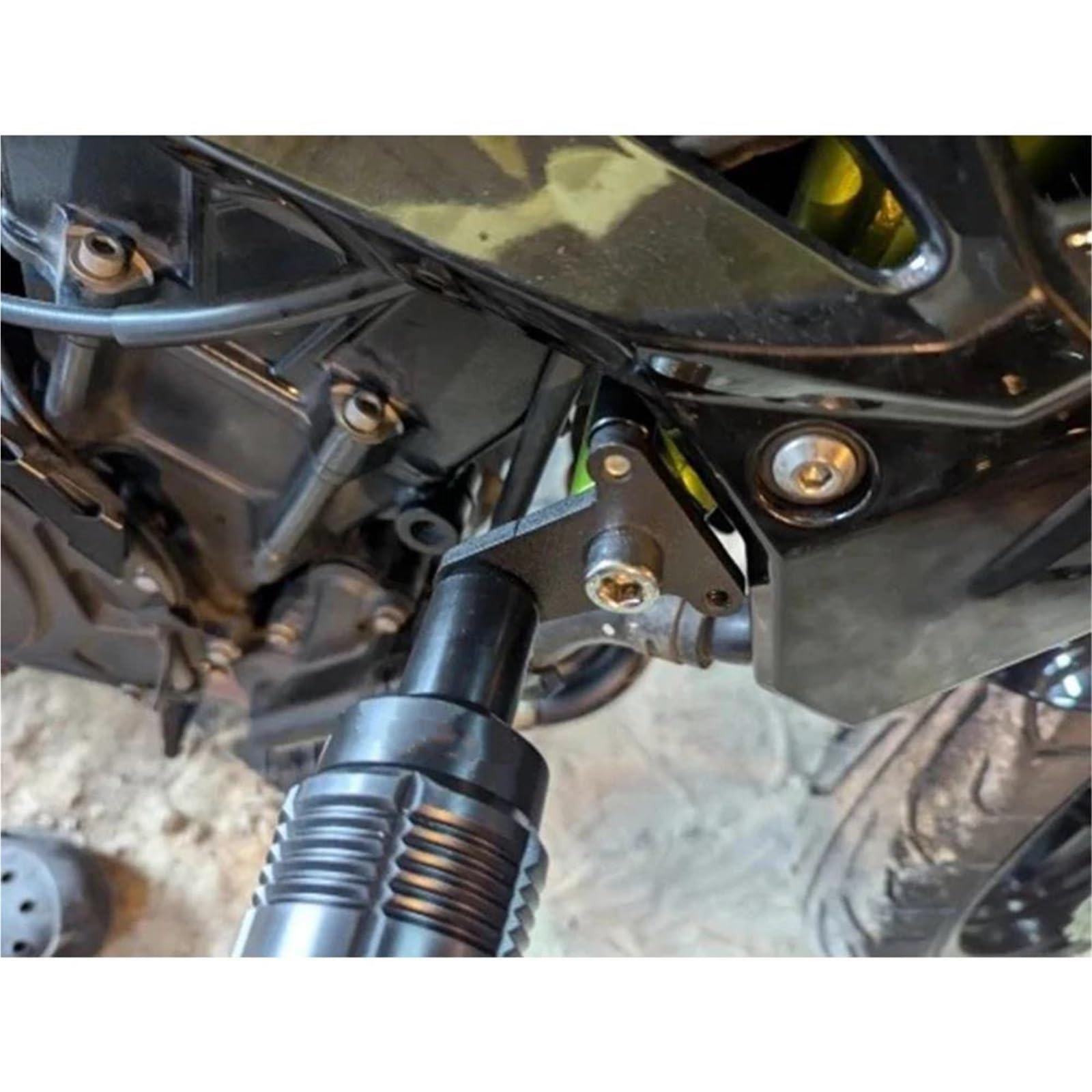 Tamponi Paratelaio Per Kawasaki Per Ninja 500 500SE Z500 2025 2024 Moto Paratelaio Crash Pad Protezione Dalla Caduta Scarico Slider(Frame Sliders-Black)