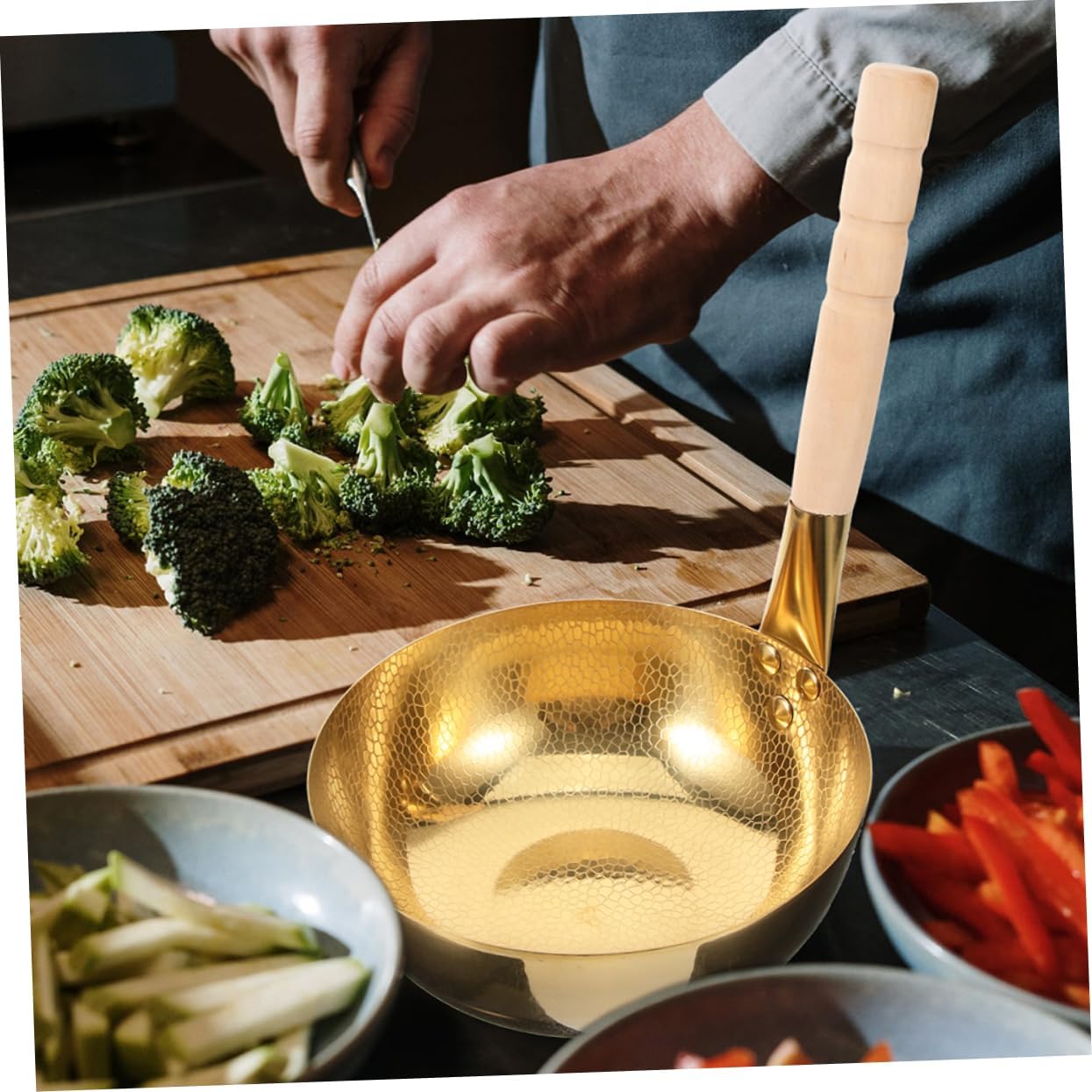 Multi Function Stainless Steel Cooking Pot Hammered Rice Noodle Milk and Soup Pan for Ramen Hot Pot and Sauces Elegant Design for Everyday Use