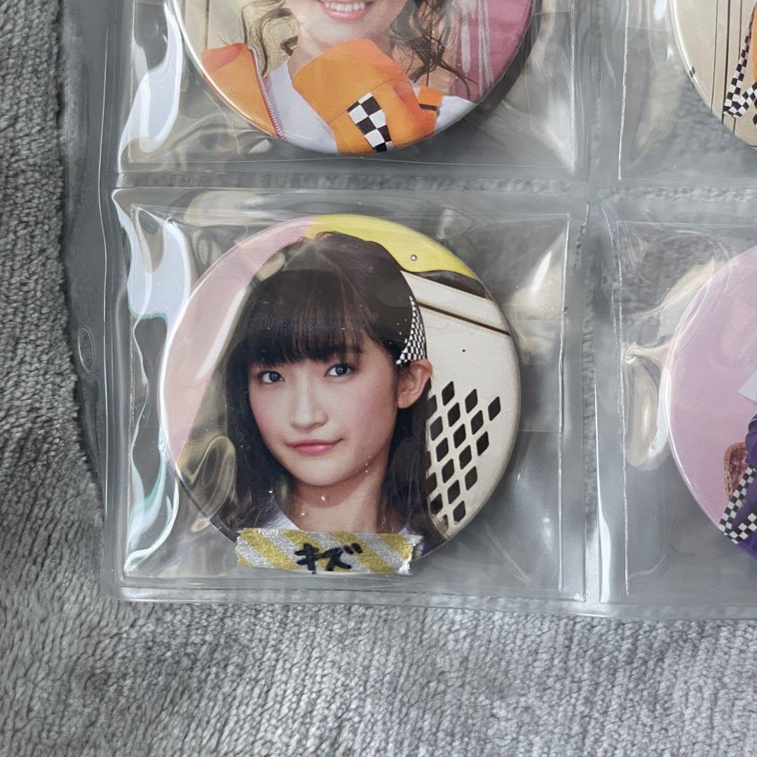 Amazon.co.jp: Girls2 girls2 ガールズガールズ ダイジョウブ 缶バッジ