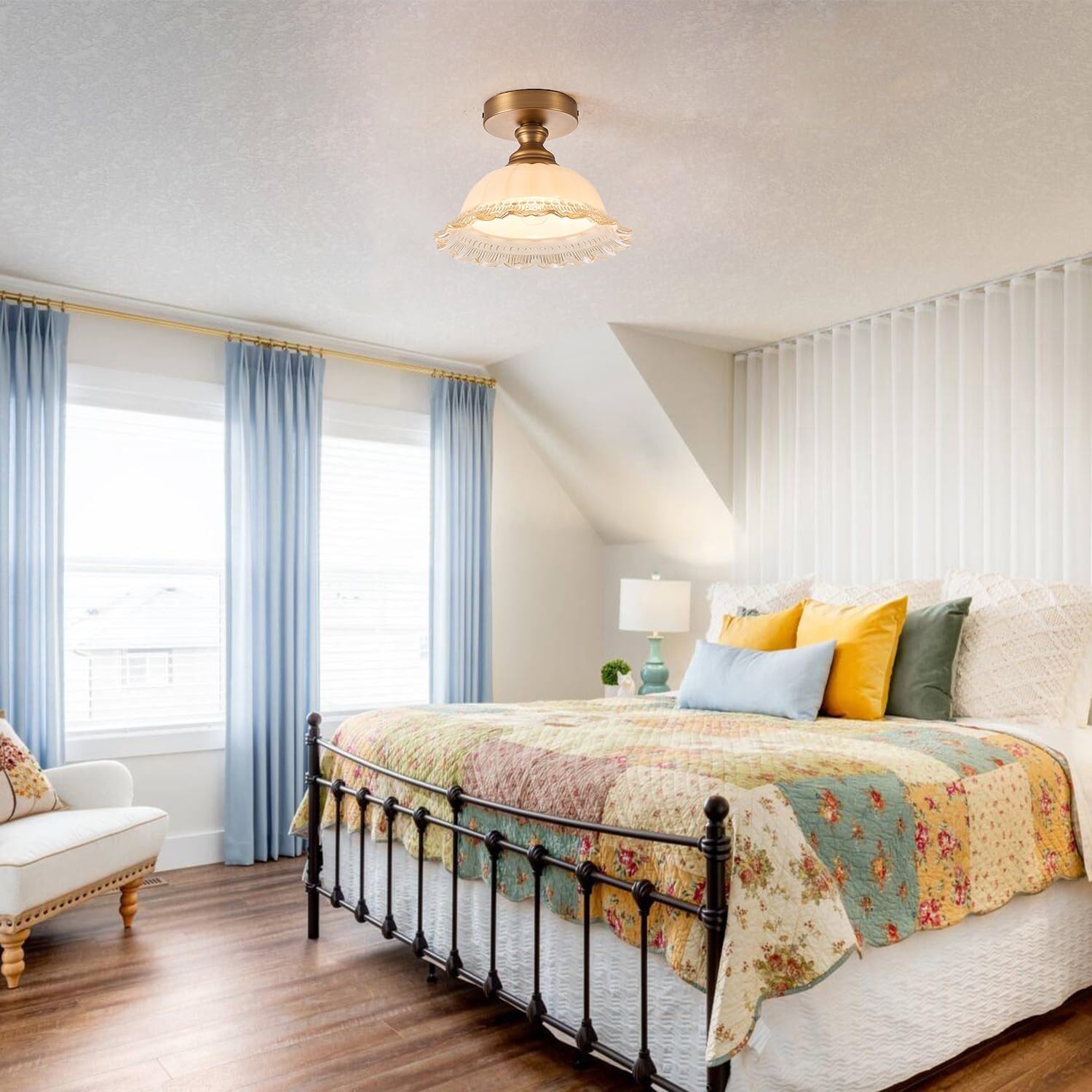 1 Light Brass Ceiling Light Fixture Vintage Close to Ceiling Light