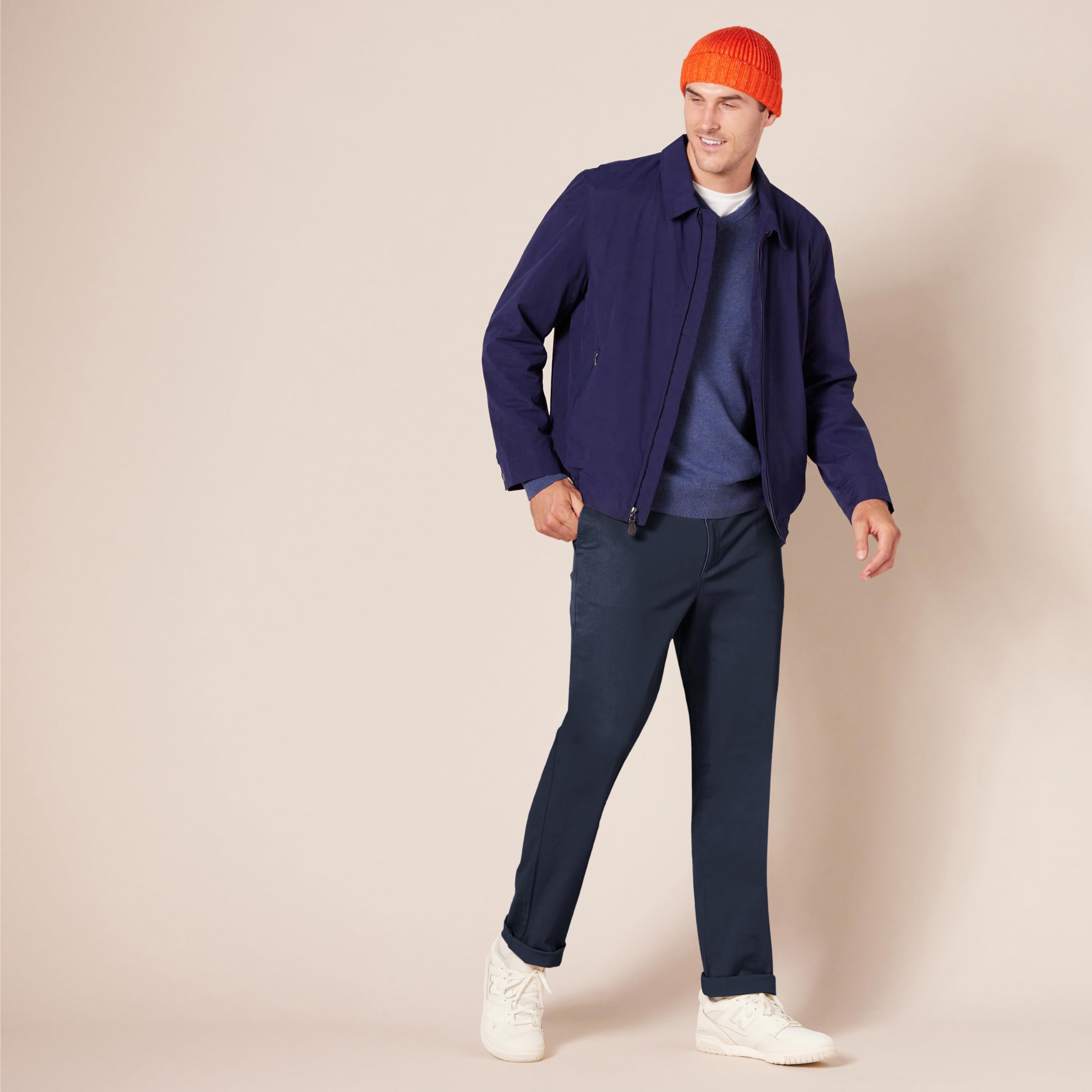 Amazon Essentials Pantalones Informales de Estilo Chino, Elásticos y de Corte Ajustado Hombre — view 7