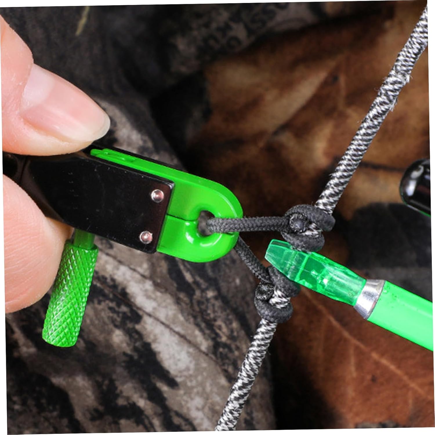 Archery Thumb Release, Bow Release, Adjustable Index Finger Archery, 360 Degree Rotatable, Automatic Closure, Bow and Arrow Accessories, Aids