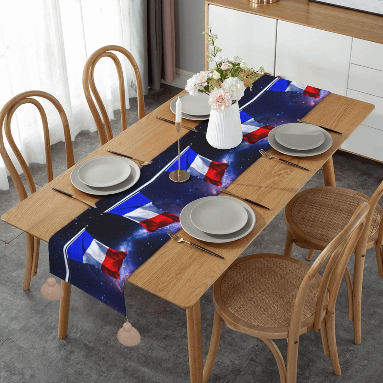 Chemin de table drapeau français déco table basse mariage et salle à manger