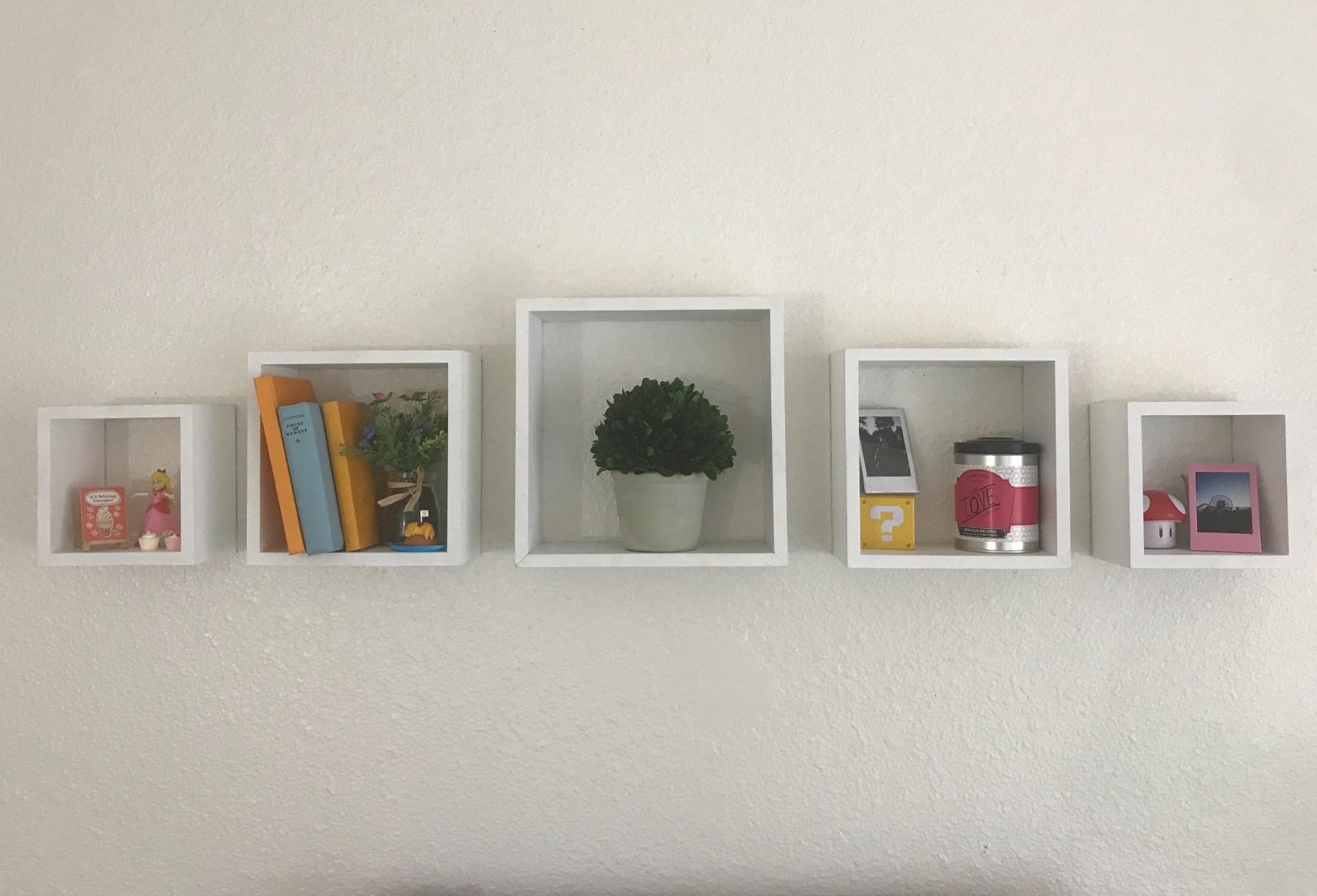Set of 3 Wooden-Look Floating Square Wall Shelves