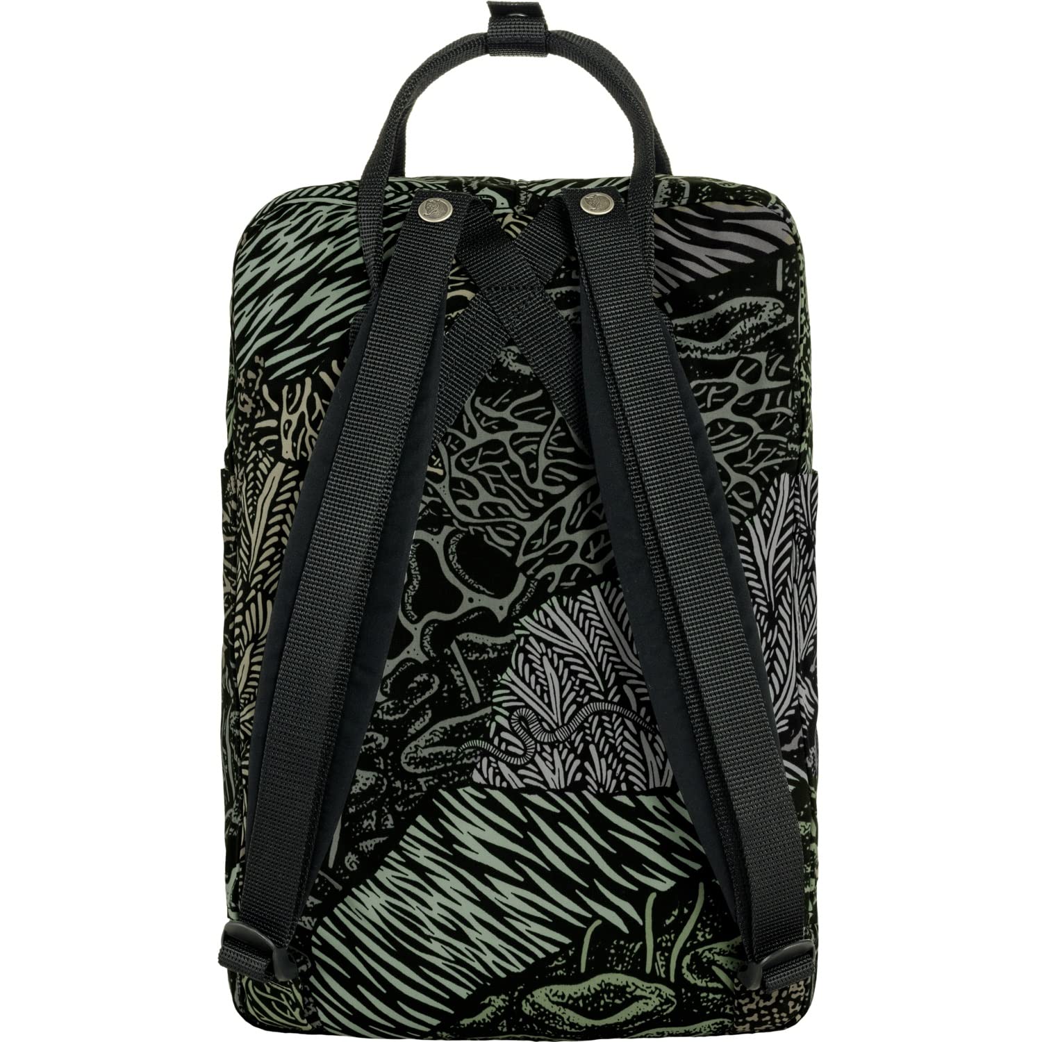 バッグ Fjallraven Kanken Art Plus 16L Buy Fjallraven Kanken Art Plus, Darkwoods, One Size at Amazon.in