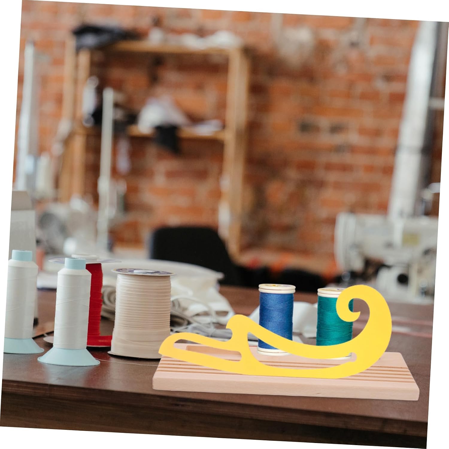 OHPHCALL Wooden Quilting Ruler Rack Beech Holder Shaped Rulers Thread Spool Organizer Desktop Precision Home Classroom