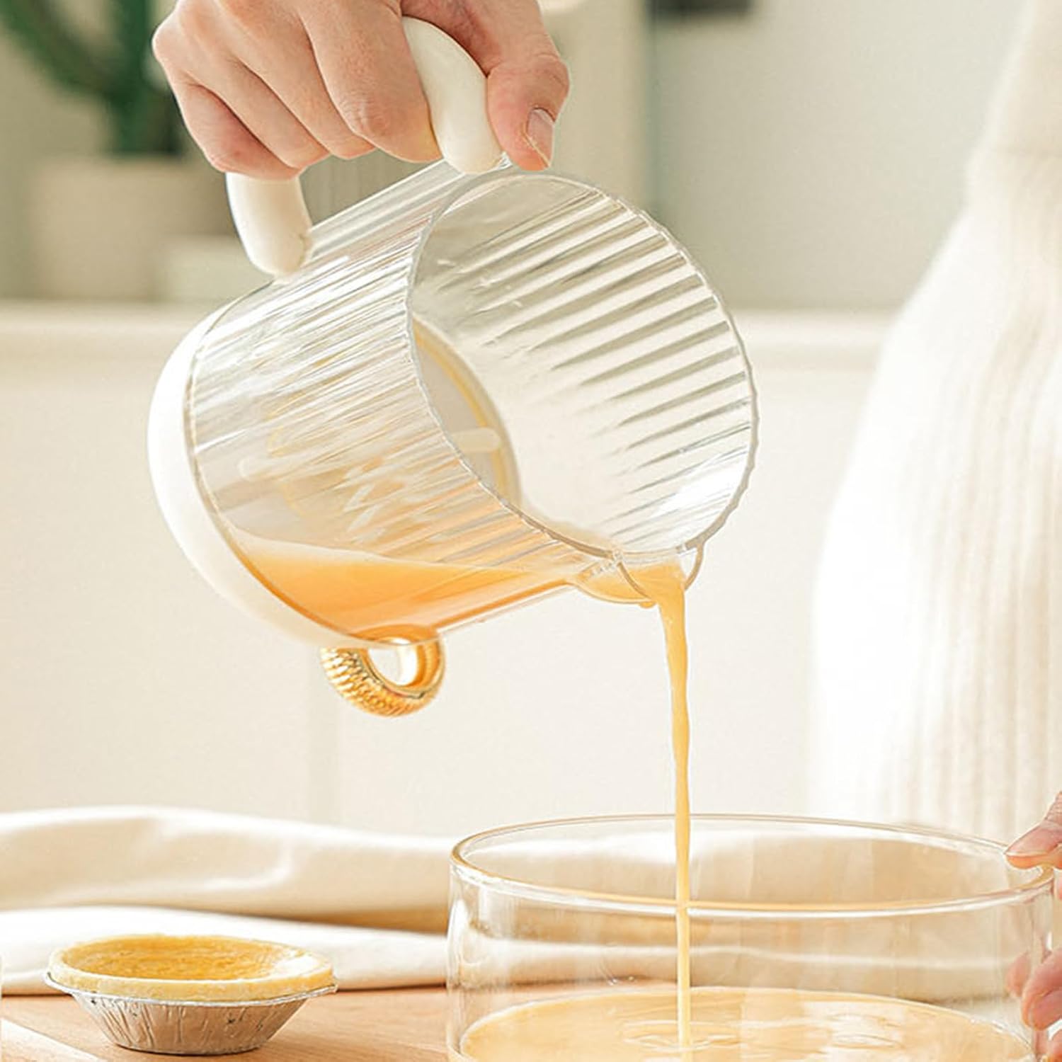 Egg Mixer Cup Semi-Automatic Baking Cooking Tool