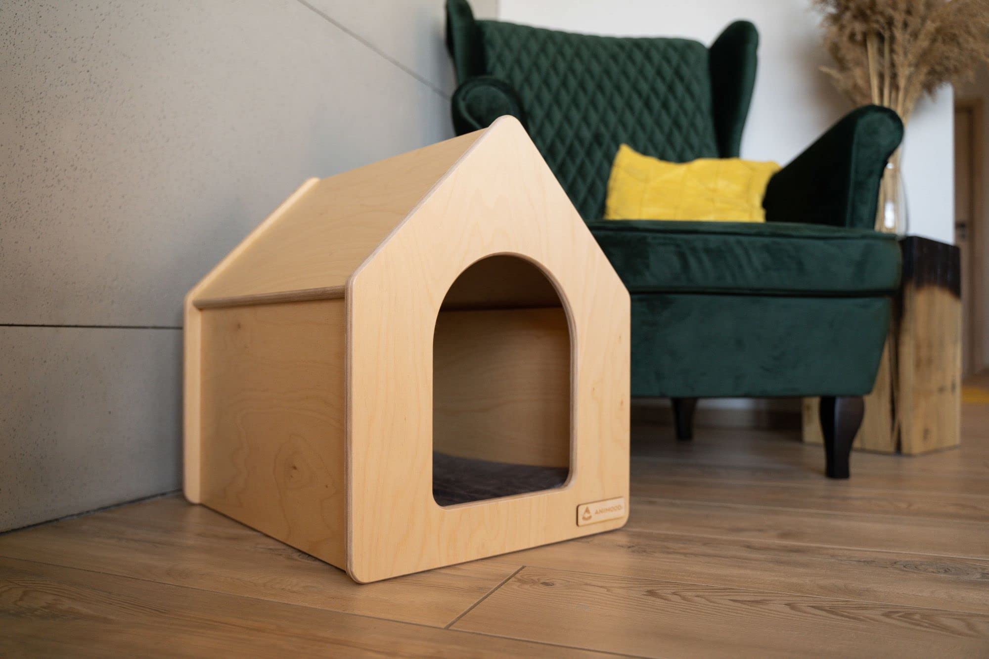 Ricco - Hundehütte aus Holz mit Matratze - Hundehaus Indoor - für kleine und mittelgroße Hunde - Rustikale Hundehütte aus Holz - Naturholz