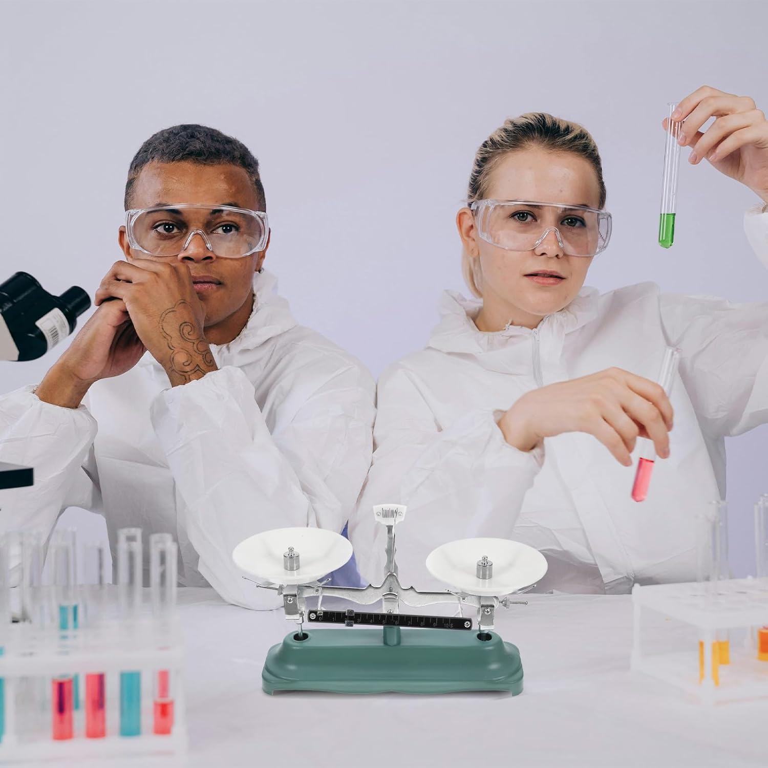 Laboratory Three-Beam Balance Scale with Weights Precise Scientific Balance Tool for Teaching and Experiments Reliable Capacity Tray Scale for Accurate Measurement