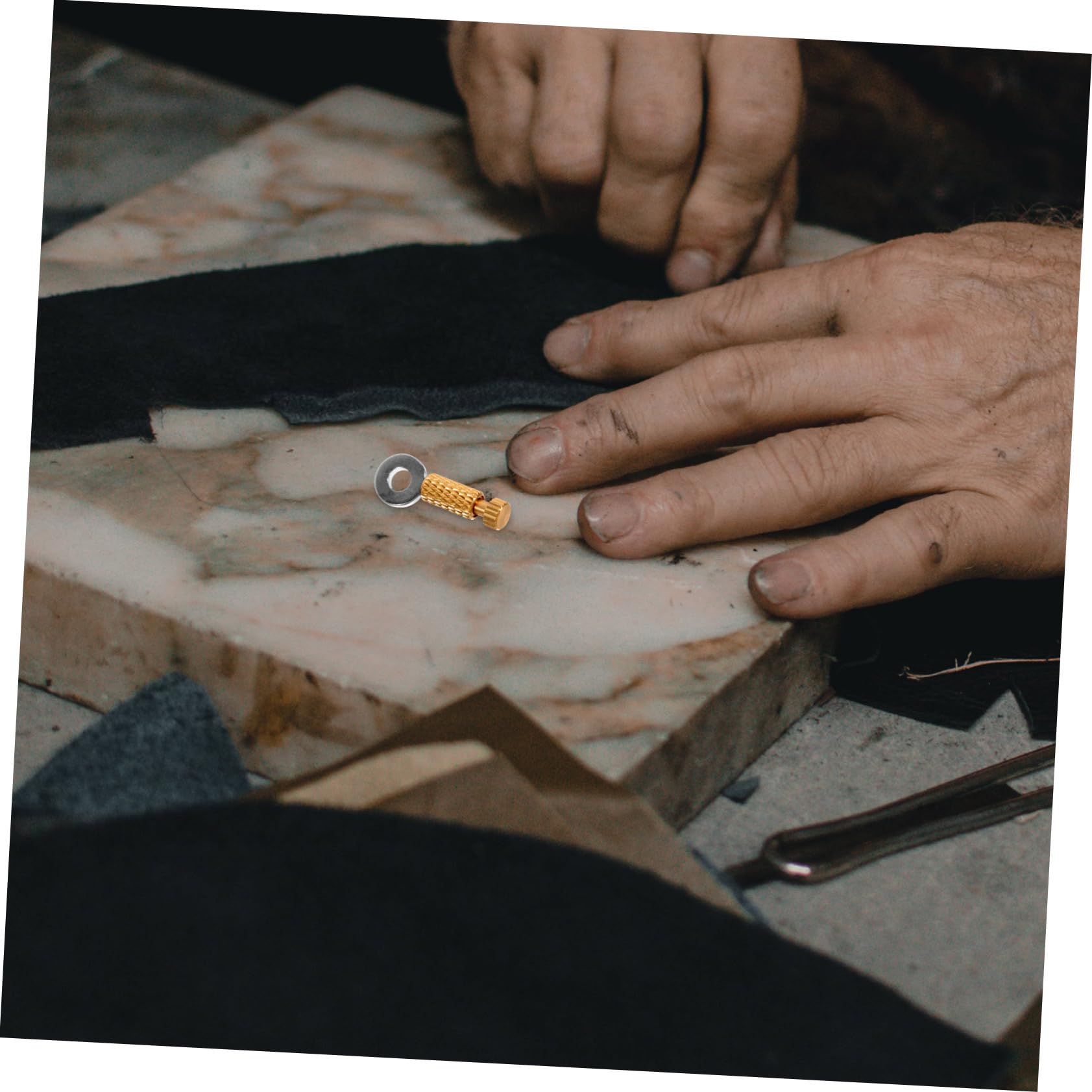 SHINEOFI 40 Piezas Localizador De Productos De Cuero Alfileres De Costura Pin De Ubicación Aguja De Posición De Cuero Pin De Posición Creativa Pin De Ramo De Boda Pin Acolchado Para Coser