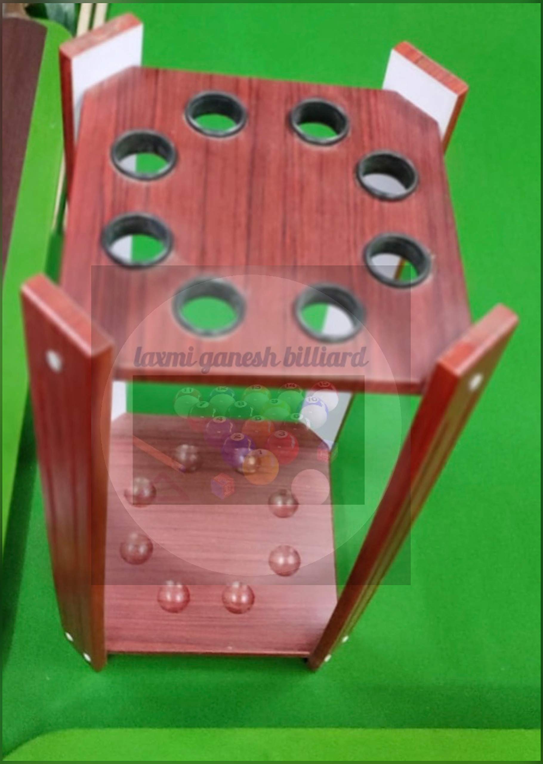 LGB Snooker Billiard Wall Cue Rack (Holds 8 - Pieces Cues) 1