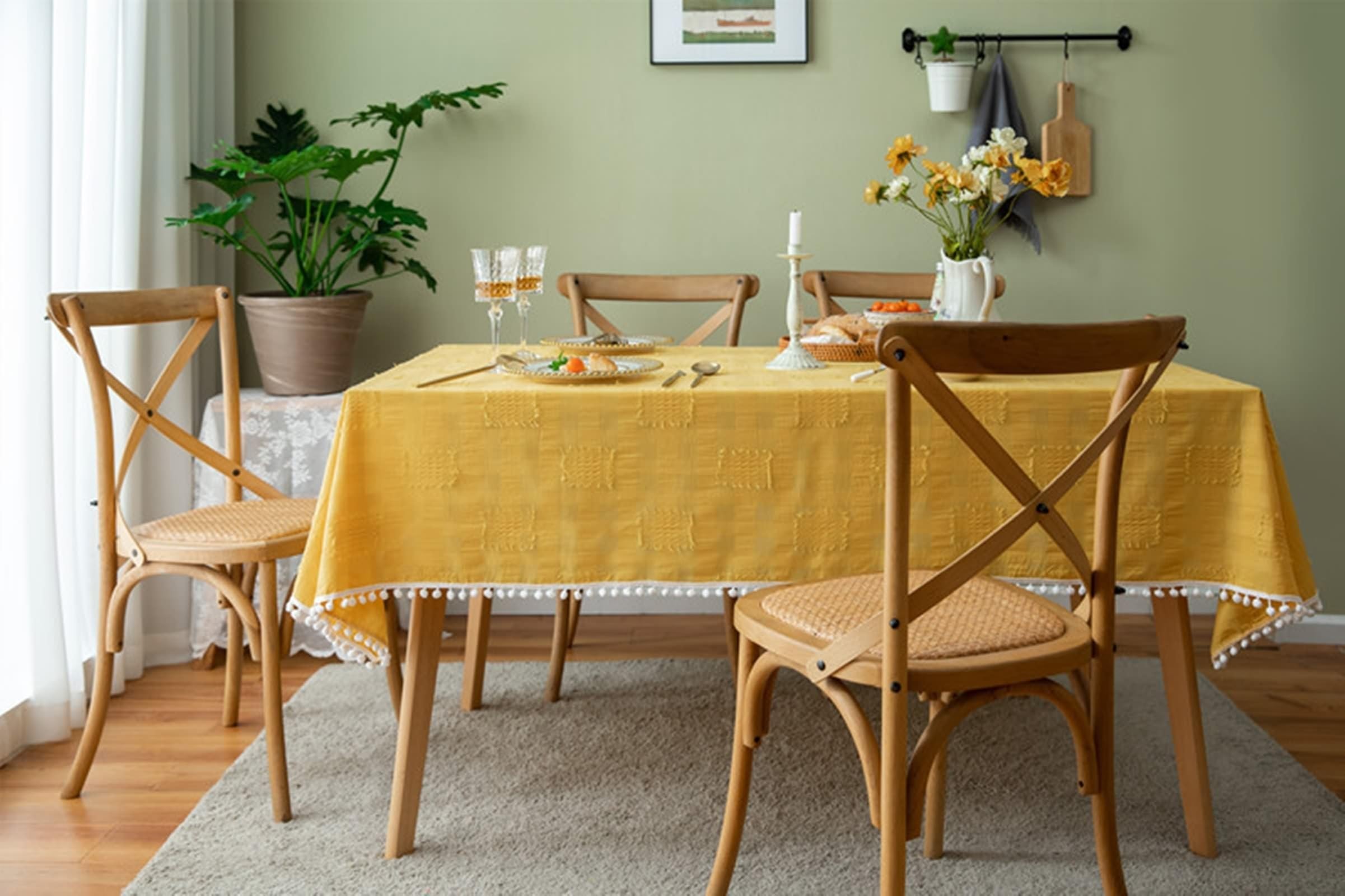 Tablecloth żółty, bawełniany obrus jednokolorowy z aksamitną piłką obrus zmywalny, prostokątny, 140 x 200 cm