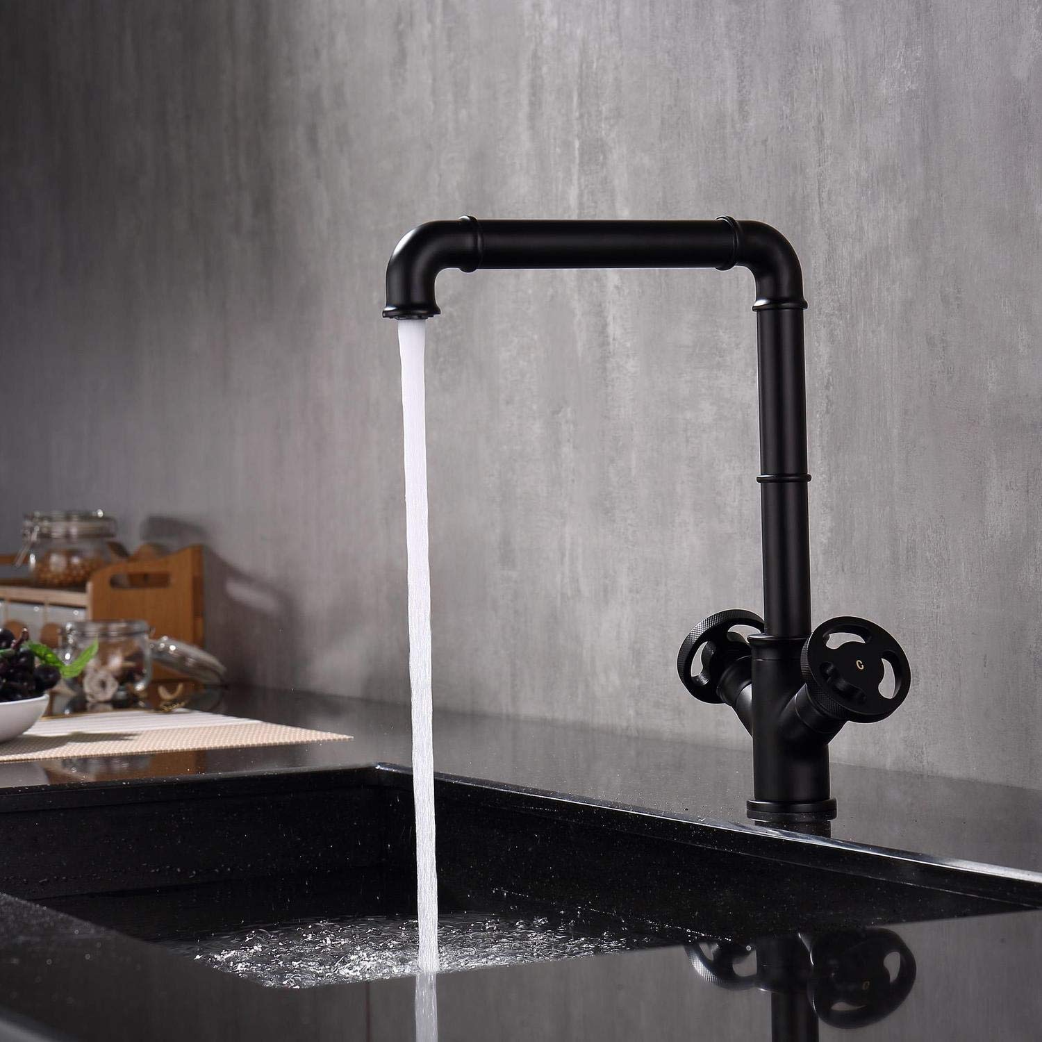 Robinet noir cuisine style industriel pour grand évier et îlot central
