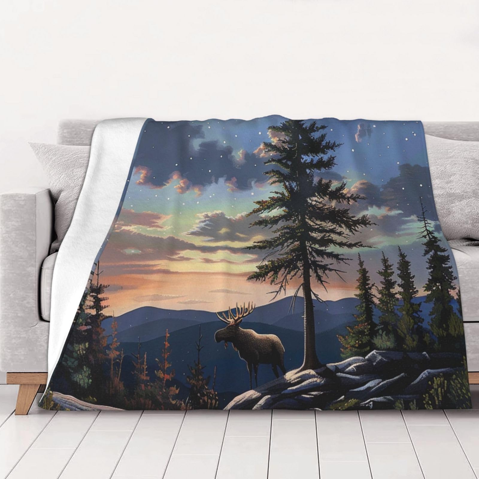 AUBKFELD Moose Mountain Pine Tree Wilderness Printed Flannel Blanket 125x100 CM, Soft & Warm Throw Blanket for Sofa/Couch/Bed/Car, Gifts for Audlts Women Men