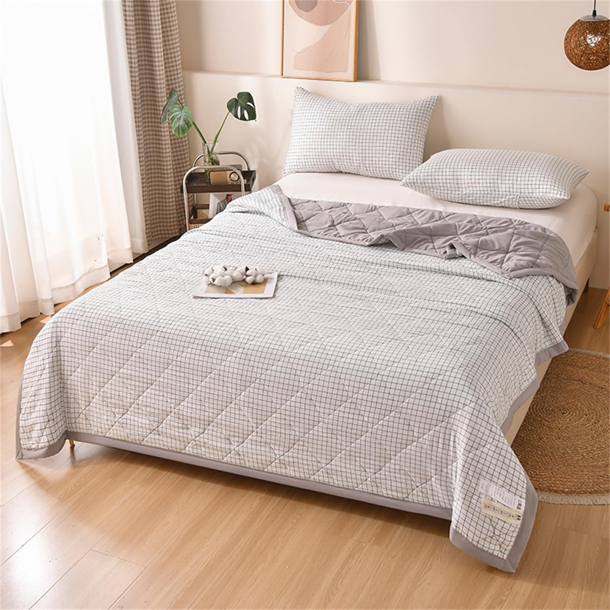 VUIKLCty Retro Checked Quilted, Reversible, Soft And Lightweight Bedspread (duvet Only)(White,200x230cm)