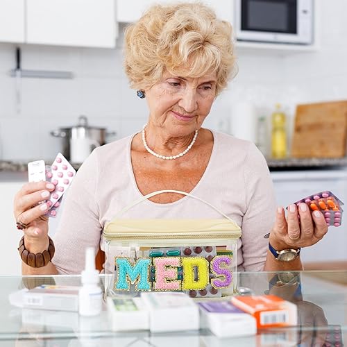 Miniatura 6 de Geetery Bolsa de Chenilla con Letras, Estuches de Viaje Meds Cheer Regalos para Porristas Bolsa de Cosméticos Maquillaje de Nailon Portátil Estilo