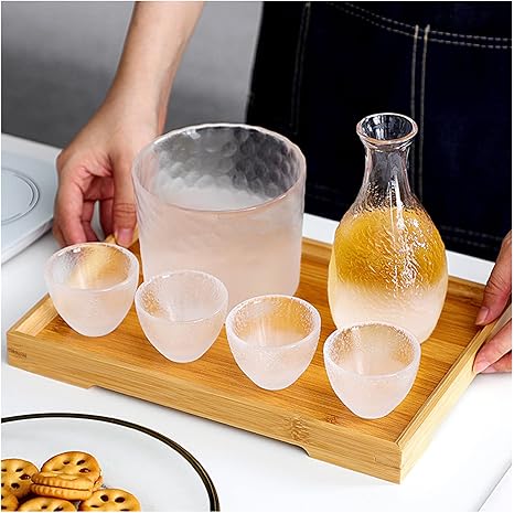 Amazon Co Jp 酒器セット とっくり おちょこ 冷酒耐熱ガラス酒グラスコレクション おしゃれ 酒器セット居酒屋 バー 還暦祝い 誕生日の贈り物 ホーム キッチン