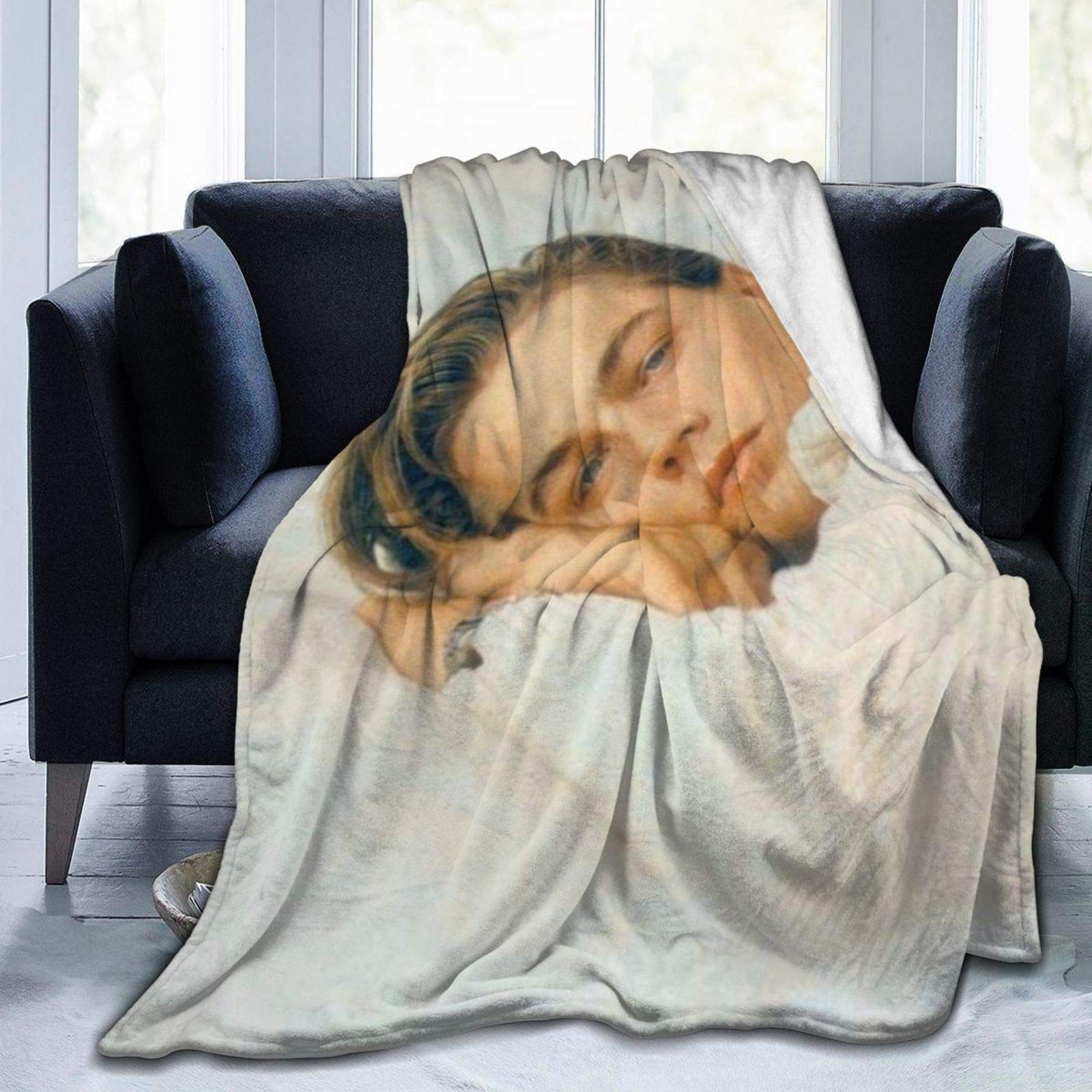 Amazon.com: SKEGVINRE Leonardo Dicaprio Blanket Flannel Throw Blanket Soft  Lightweight Winter Fuzzy Bed Blanket for Couch Sofa Bedroom 60x50 : Home  u0026 Kitchen