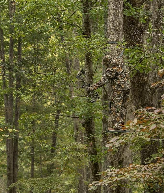 Realtree Men's Camo Hunting Pants, Mid Rise, Durable Cargo Pants with 6-Pocket, Slim Fit, Men's Outdoor Pants - Image 4