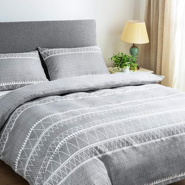 Lekesky Duvet Cover King Size,Comforter Covers with Chic Triangle Pattern,3pc Ultra Soft 100% Washed Microfiber Breathable Bedding Set with Zipper Ties (1 Comforter Cover 230x220+2 Pillow Cases),Grey