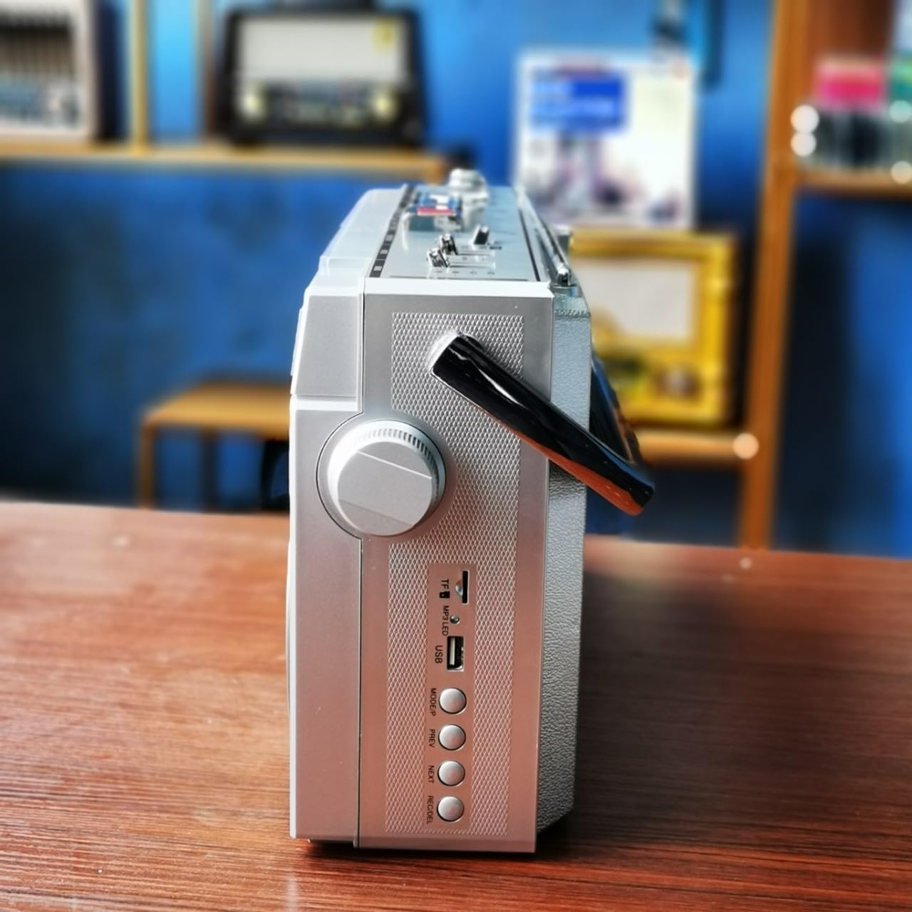 Reproductor de CD estilo retro clásico de los años 80, casete portátil/radio, 10 m de transmisión, compatible SD/USB, 2 altavoces, para reuniones