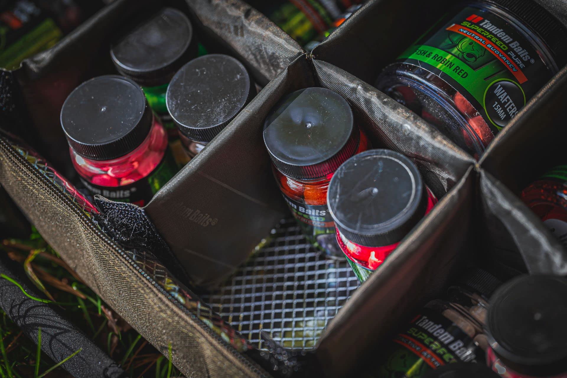 Tandem Baits Phantom Torba izolacyjna na przynęty haczykowe