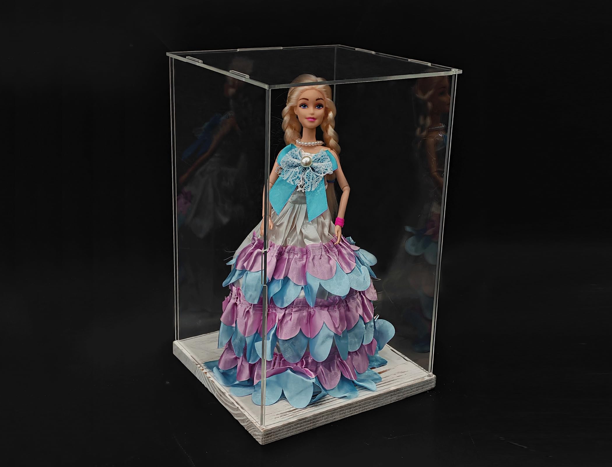 8x12'' Transparent Acrylic Display Box - Doll Display Box with Wooden Base, Suitable for Collectibles, Trophies, Model Toys (White)