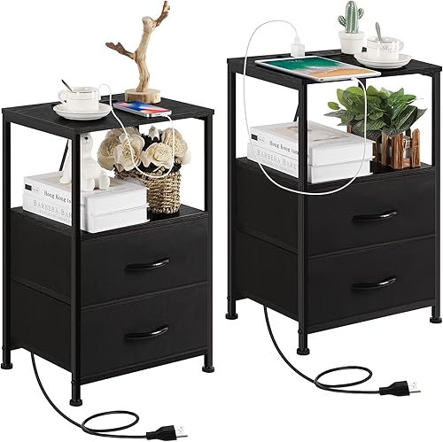 ETELI Juego de 2 mesitas de noche negras con estación de carga, con cajones de tela y estante de almacenamiento, mesa auxiliar industrial con