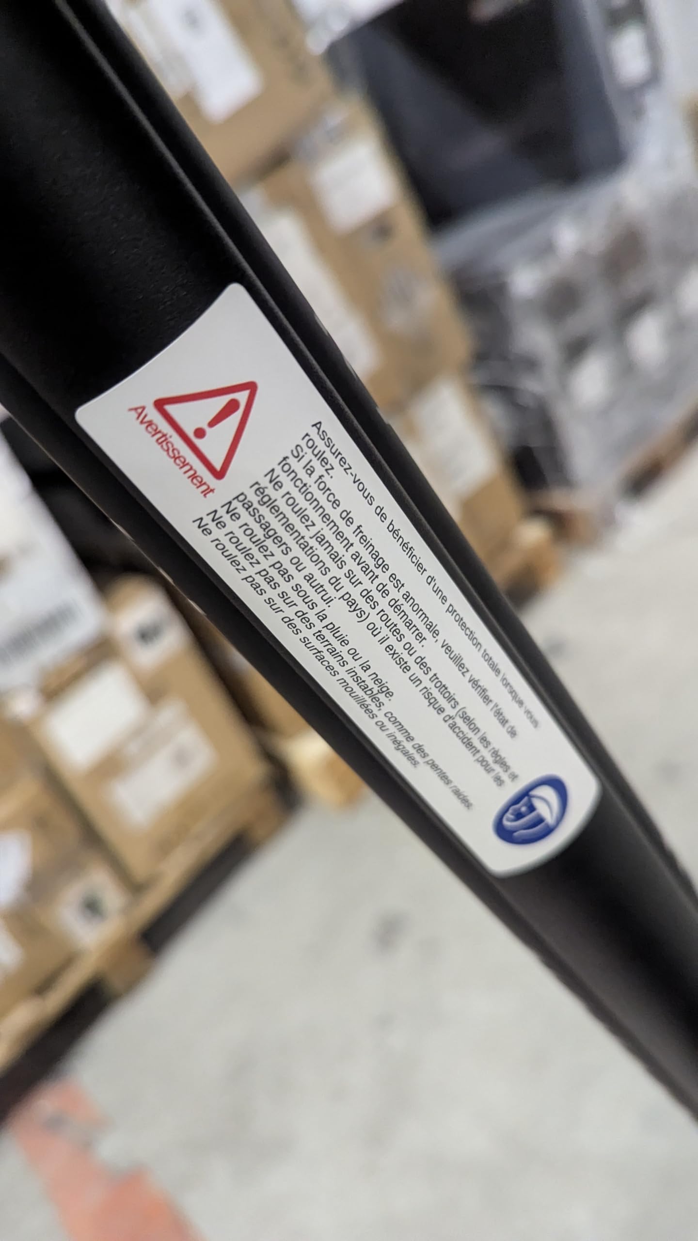 ROVORON R7 Pro Trottinette Électrique, 60V43Ah, Moteurs Doubles, Pneus 11 Pouces Tubeless, Freins hydrauliques, New EY3 Display