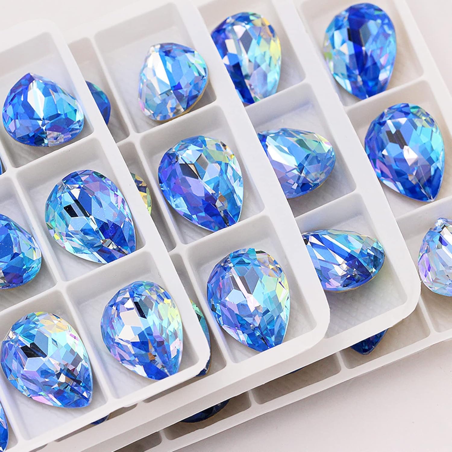 Cyrkonie, Kryształki Kryształ Niebieski Laser Strass Hotfix Kamień Szkło do Ubrań Kamienie Dekoracja Odzież Aplikacja(10X14mm 5pcs)