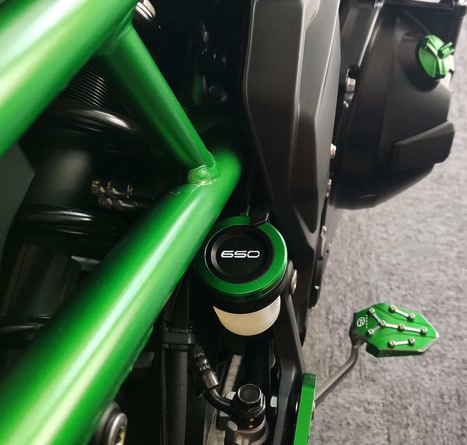 3PCS Compatible with 2025 Ninja 650 Z650 Z 650 Versys 650 Vulcan s 650 Motorcycle Accessories CNC Rear Front Brake Fluid Reservoir Cover Cap Oil Filler Cap (Green)