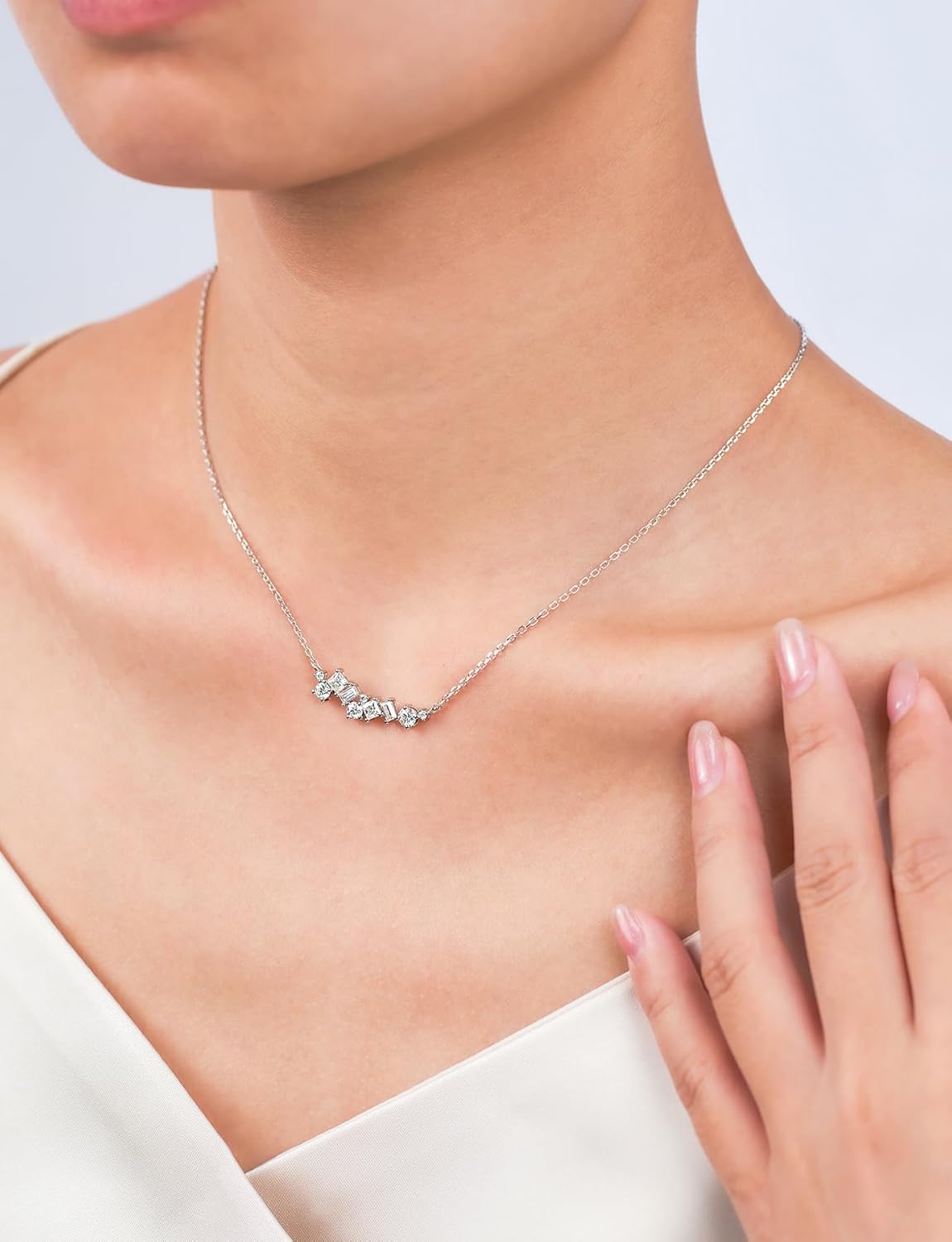 IMOLOVE Emerald cut Moissanite necklace for Women, Trendy Elegant Dainty Necklace for Women, 1 Carat Womens Dainty Necklace for Women 925 Sterling Silver with 18K White Gold Plated - Image 5