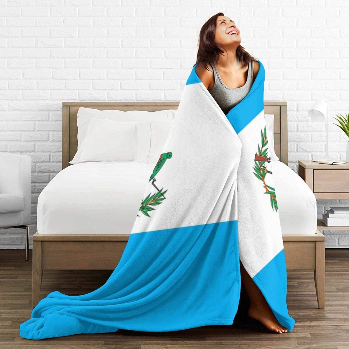 Guatemala Flag Pattern Fleece Throw - Lightweight, Super Soft, Cozy Bed Blanket for Living Room/Bedroom - All Season (80" 60")