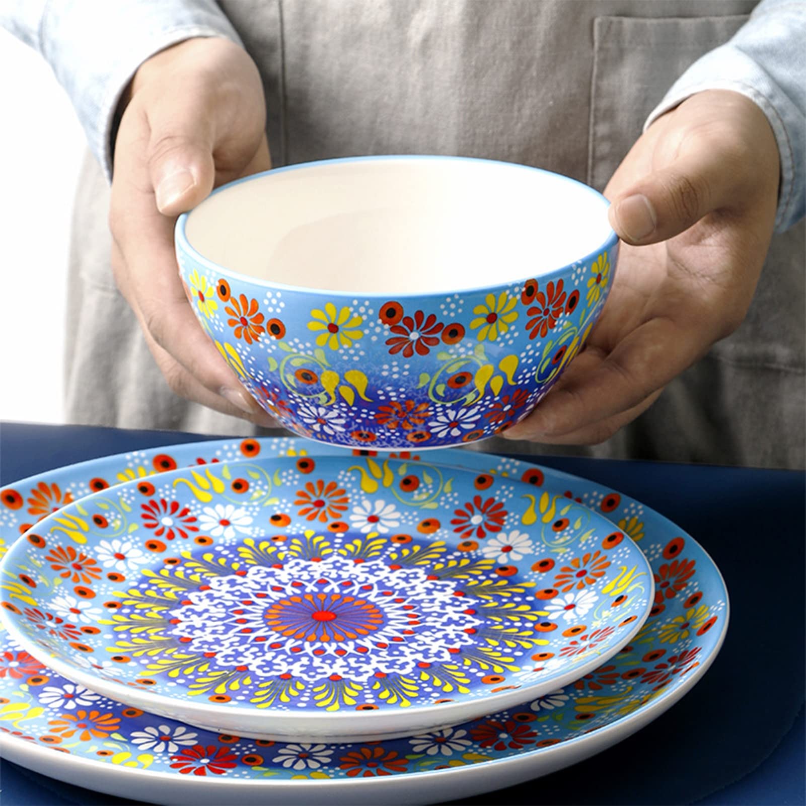 16 sztuk kompletnych naczyń ceramicznych z 4 filiżankami/4 miskami/4 talerzami deserowymi/4 talerzami obiadowymi, zestaw porcelanowych naczyń dla 4 osób, zestawy obiadowe kombinowane