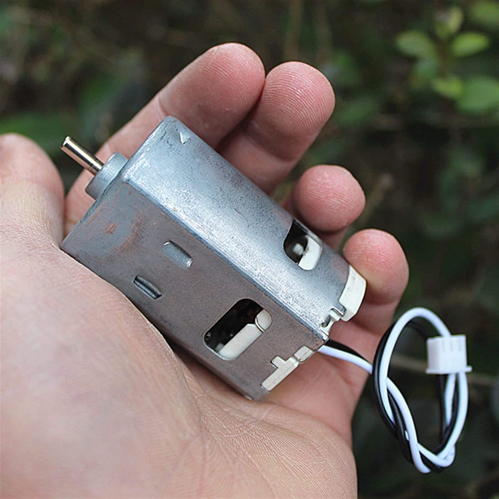 Moteur à rotor 12 pôles, 300 V CC, 12 000 tr/min 30 W, diamètre de l'arbre 3,17 mm, moteur à double roulement à billes avant et arrière Mini Precision