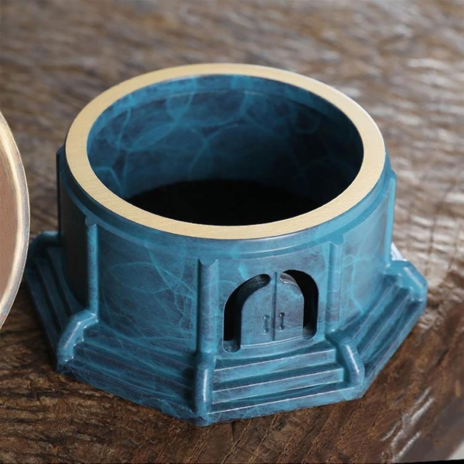 Incense Stick Holder Vintage Tower Shaped Incense Burner High-end and Luxurious CopperCreative Decoration Desktop Censer Decoration