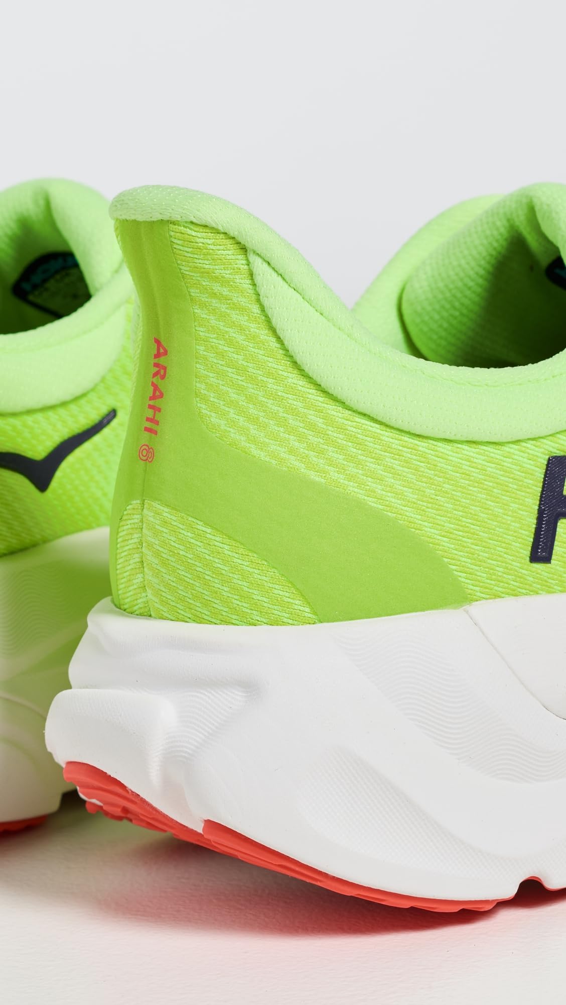 Hoka One One M Arahi 8 Sneaker