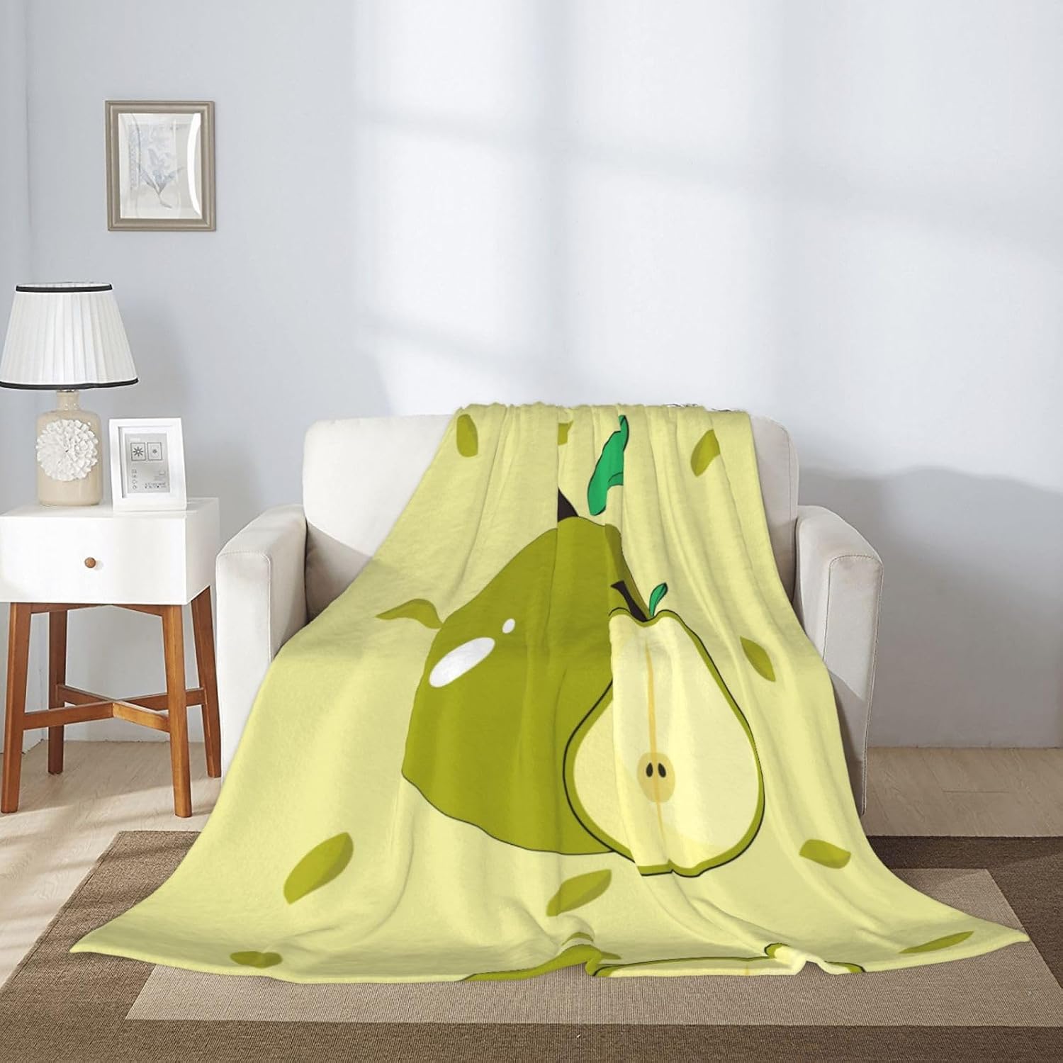 Cartoon pear Decorative Gift Blanket, Sofa Bed Living Room Camping Travel Blanket (50 * 40 inches), Flannel Children's Blanket,
