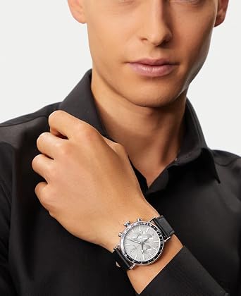 Timex Men's Chronograph Quartz Watch with a Leather Strap Standard Chrono