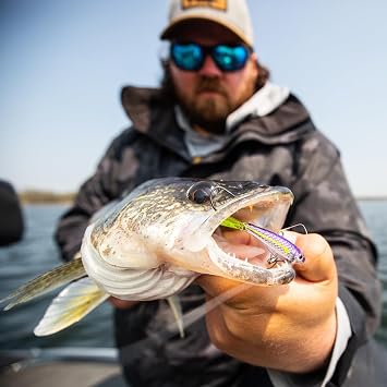 Northland Fishing Tackle Pitchin' Puppet Darting Premium Fishing Jig for Snap Jigging & Pitching Walleyes, Assorted Lure Colors & Bait Sizes
